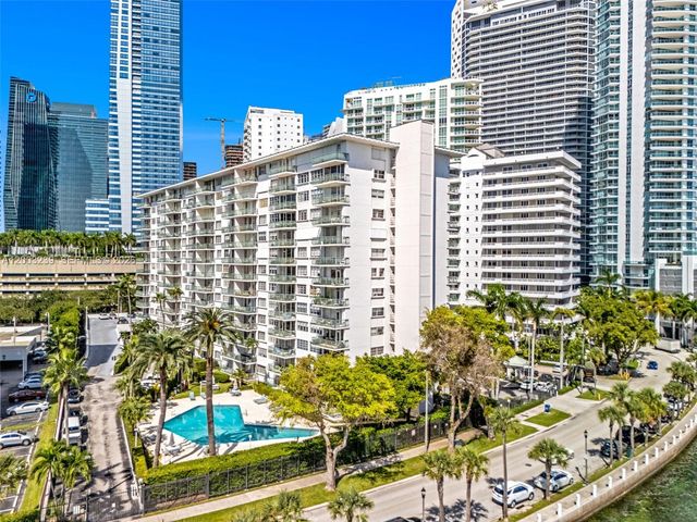 1408 Brickell Bay Dr 518, Miami, FL 33131