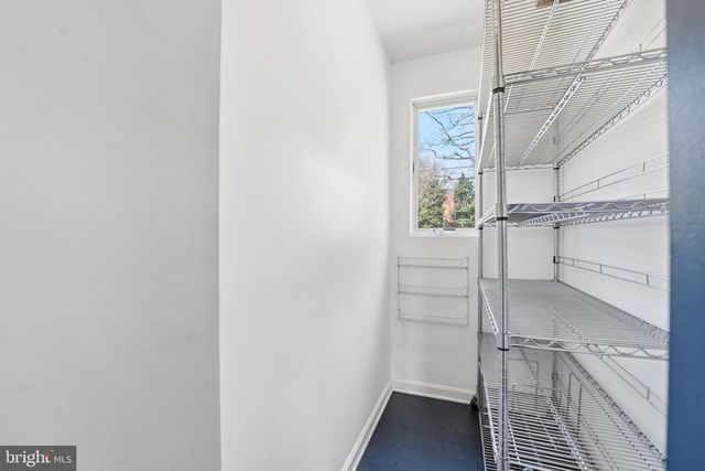 5600 16TH ST N, Arlington, VA 22205