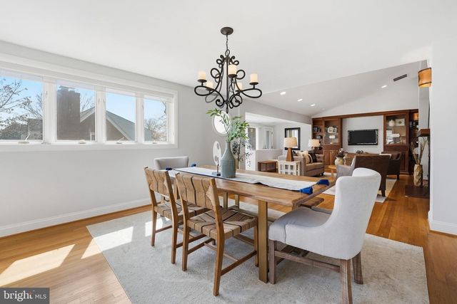 5600 16TH ST N, Arlington, VA 22205