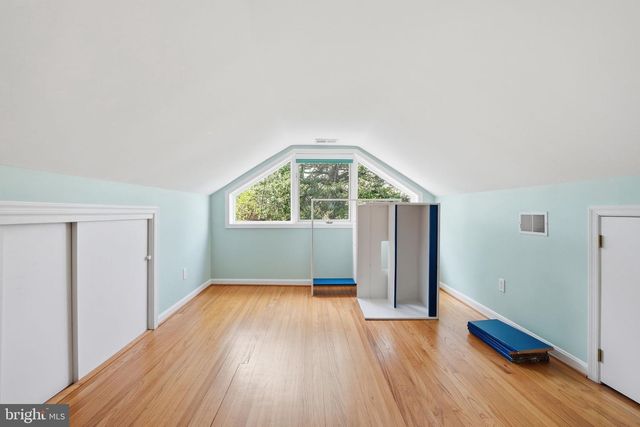 5600 16TH ST N, Arlington, VA 22205