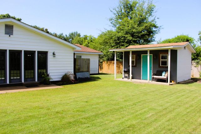 624 Cedar, West Helena, AR 72390