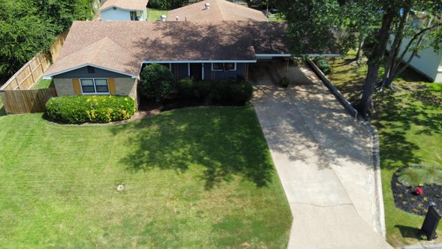 624 Cedar, West Helena, AR 72390