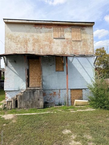 4425 Uthes Street, Detroit, MI 48209