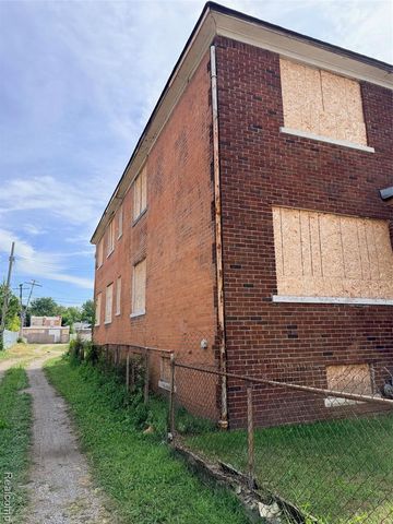 4425 Uthes Street, Detroit, MI 48209