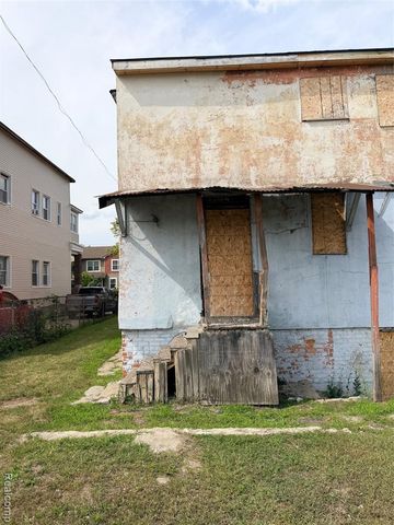 4425 Uthes Street, Detroit, MI 48209