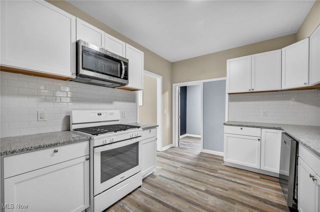 1202 Oberlin Avenue, Lorain, OH 44052