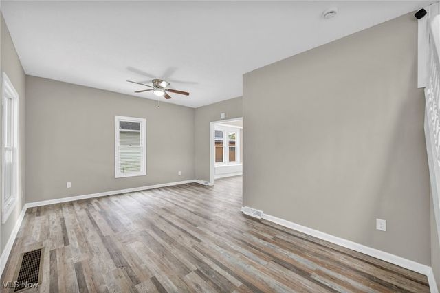 1202 Oberlin Avenue, Lorain, OH 44052