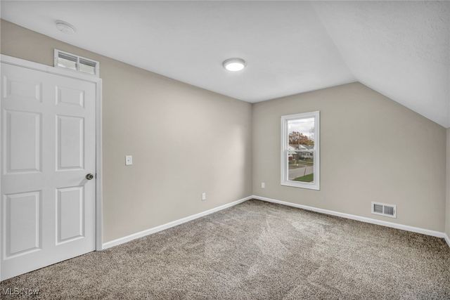 1202 Oberlin Avenue, Lorain, OH 44052