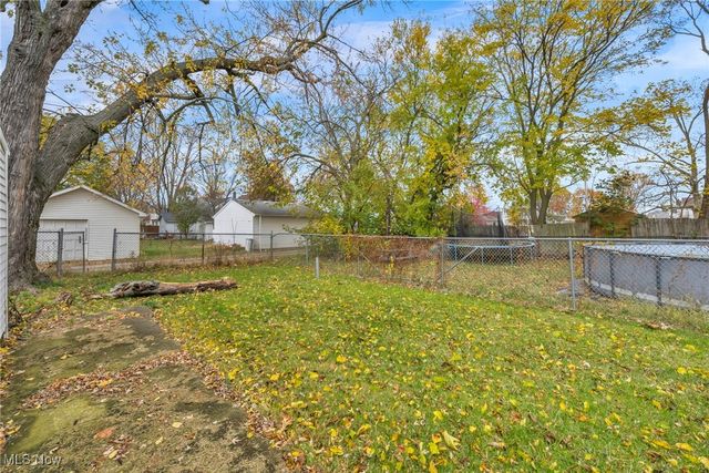 1202 Oberlin Avenue, Lorain, OH 44052