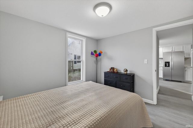 178 SE 7th Street, Linton, IN 47441