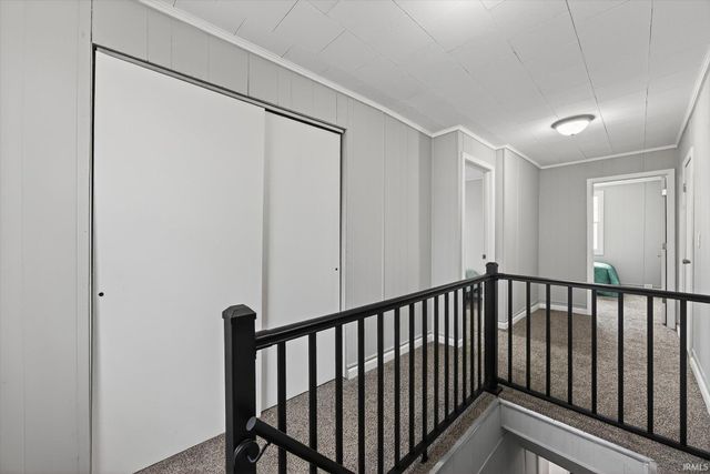 178 SE 7th Street, Linton, IN 47441