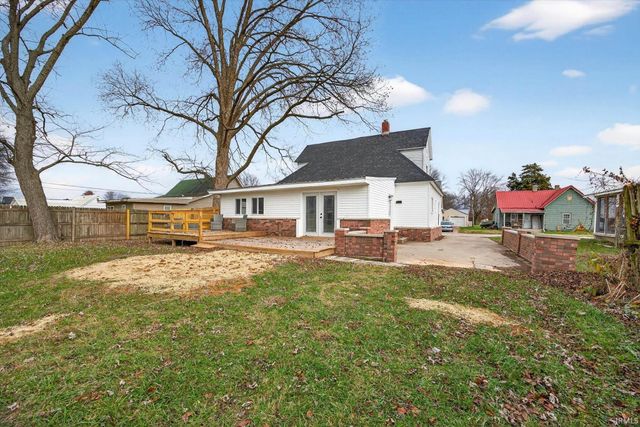 178 SE 7th Street, Linton, IN 47441