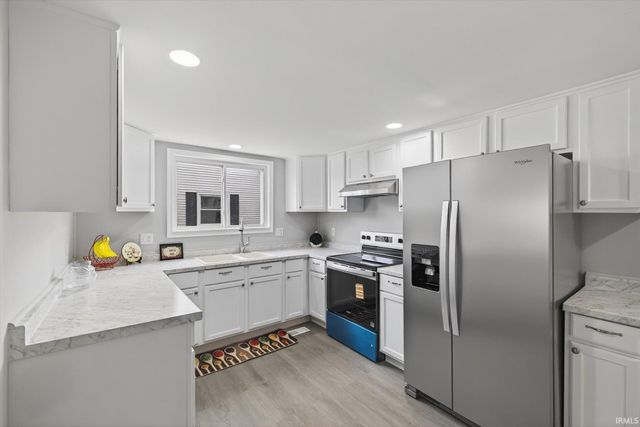 178 SE 7th Street, Linton, IN 47441