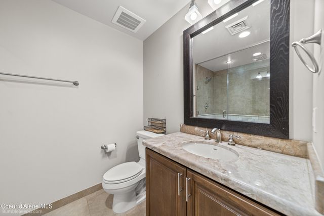 702 Sandpoint AVE, UNIT 7306, Sandpoint, ID 83864