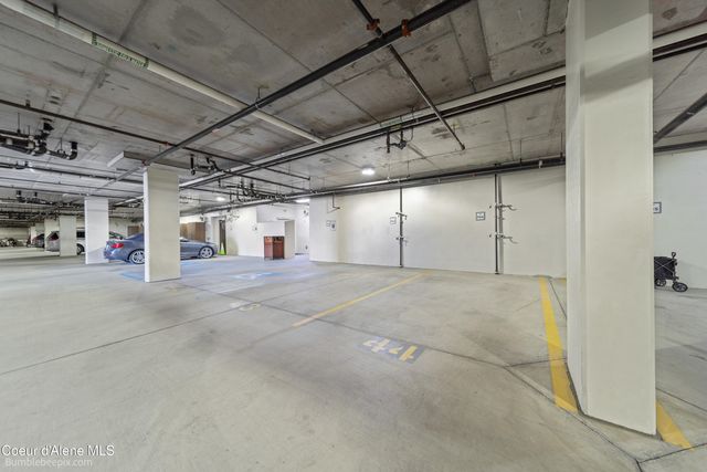 702 Sandpoint AVE, UNIT 7306, Sandpoint, ID 83864