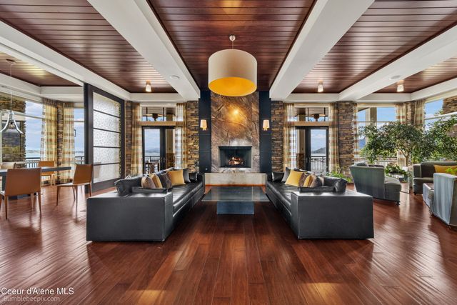 702 Sandpoint AVE, UNIT 7306, Sandpoint, ID 83864