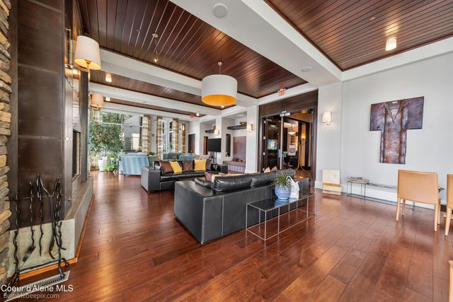 702 Sandpoint AVE, UNIT 7306, Sandpoint, ID 83864