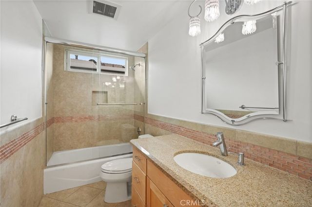 6215 Hesperia Avenue, Encino, CA 91316