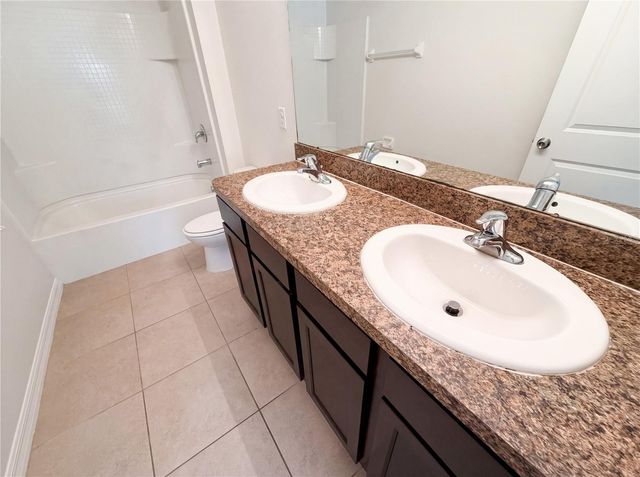10225 MANGROVE WELL ROAD, Sun City Center, FL 33573