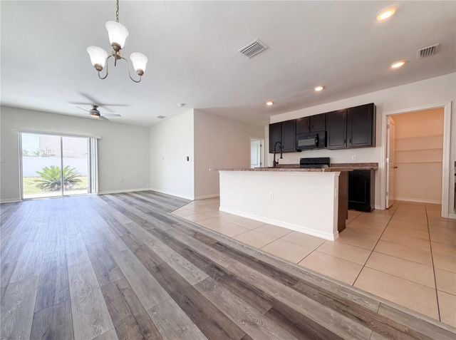 10225 MANGROVE WELL ROAD, Sun City Center, FL 33573