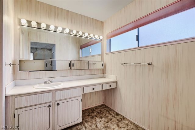 8241 Stapleton Avenue, Las Vegas, NV 89145