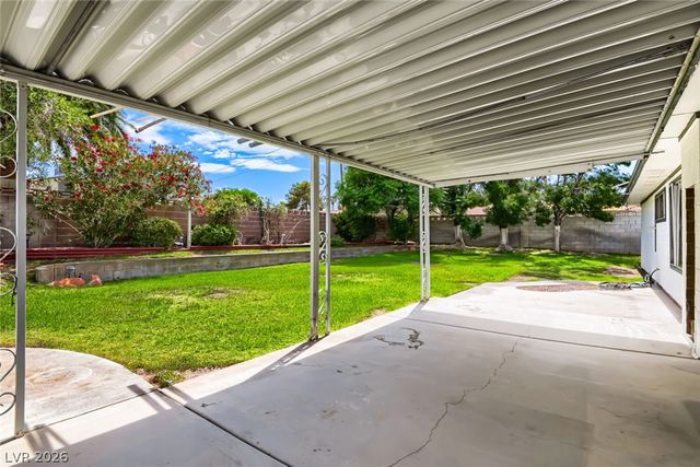 8241 Stapleton Avenue, Las Vegas, NV 89145