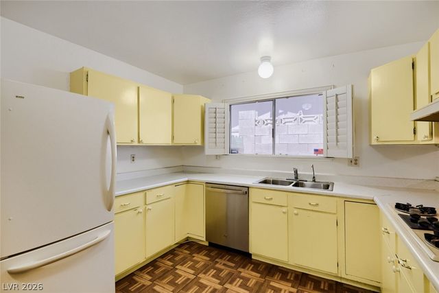 8241 Stapleton Avenue, Las Vegas, NV 89145