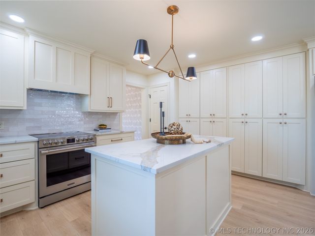 1023 Kinkead, Mcalester, OK 74501