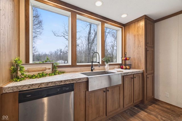 142 Heartland Street, Bedford, IN 47421