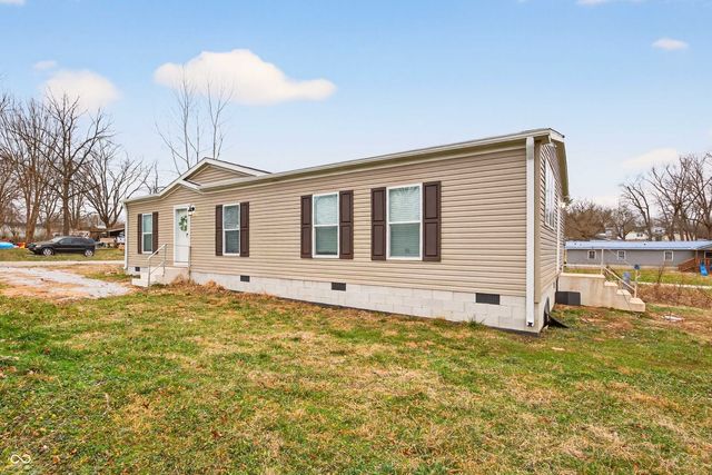 142 Heartland Street, Bedford, IN 47421