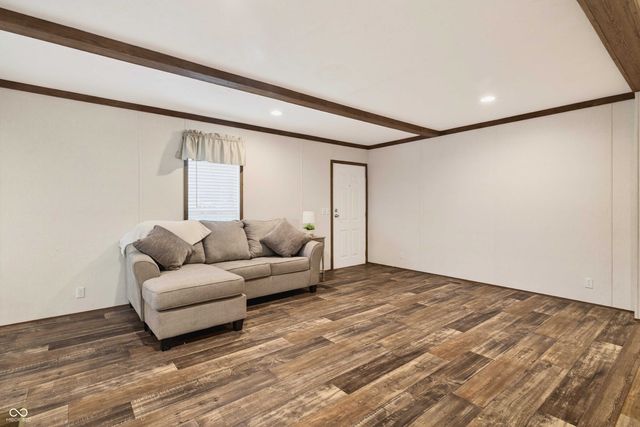 142 Heartland Street, Bedford, IN 47421