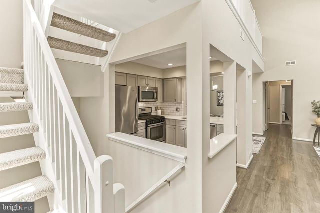 302-B WHARTON RD, Mount Laurel, NJ 08054
