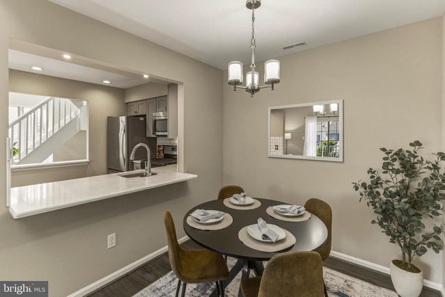 302-B WHARTON RD, Mount Laurel, NJ 08054