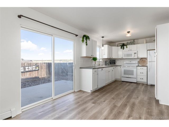 473 N Banner St J, Elizabeth, CO 80107