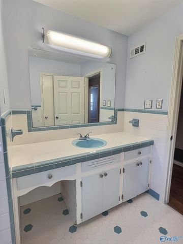 123 Brentwood Drive, Gadsden, AL 35901