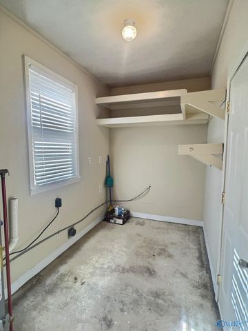 123 Brentwood Drive, Gadsden, AL 35901