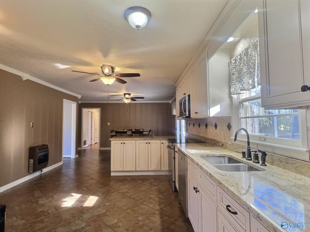 123 Brentwood Drive, Gadsden, AL 35901