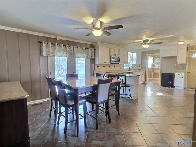 123 Brentwood Drive, Gadsden, AL 35901