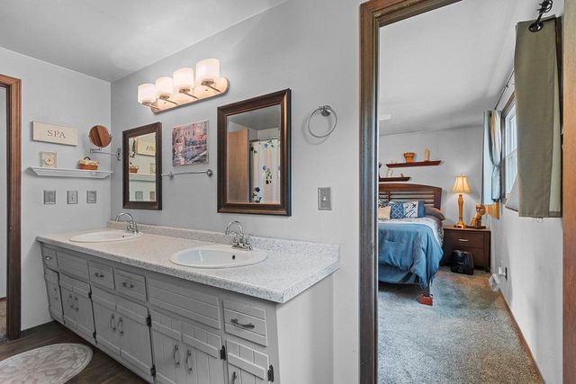 552 MENLO PARK ROAD, Green Bay, WI 54302