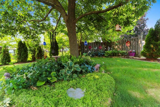 552 MENLO PARK ROAD, Green Bay, WI 54302