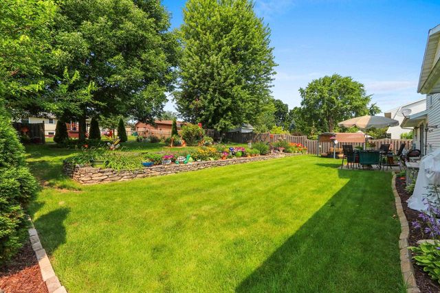 552 MENLO PARK ROAD, Green Bay, WI 54302