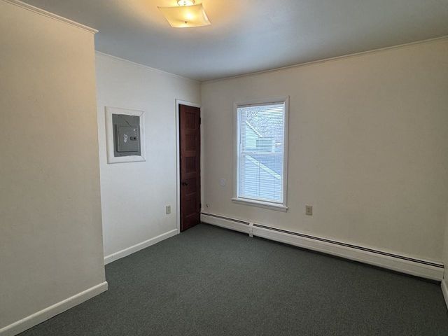 2 Champlain Place, Winooski, VT 05404