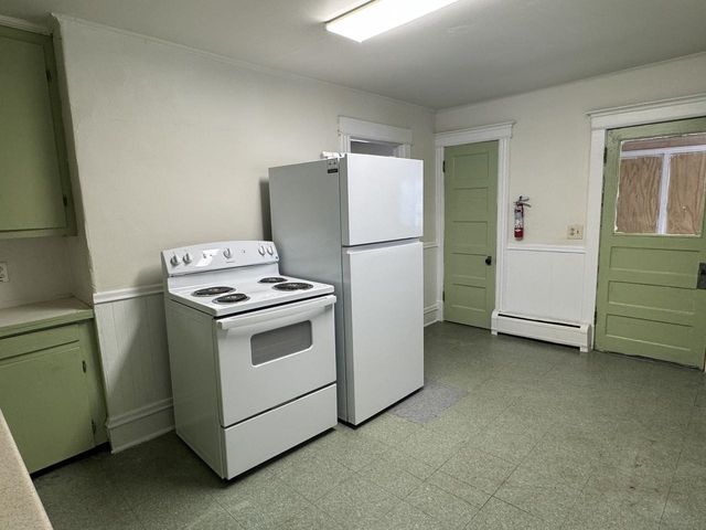 2 Champlain Place, Winooski, VT 05404