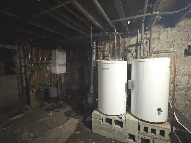 2 Champlain Place, Winooski, VT 05404