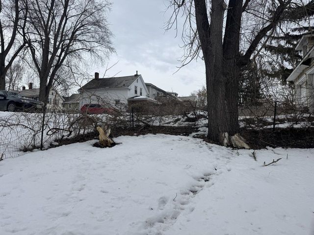 2 Champlain Place, Winooski, VT 05404