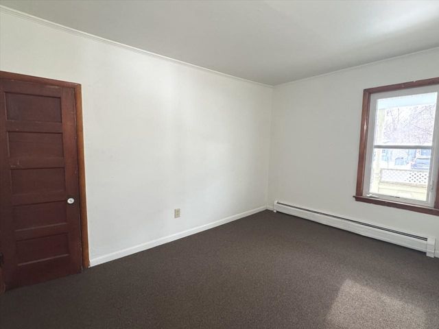 2 Champlain Place, Winooski, VT 05404