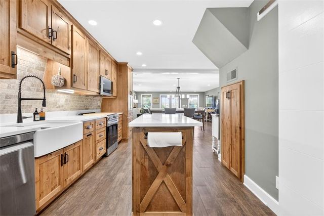 270 Boyd Wood Road, Clarkesville, GA 30523