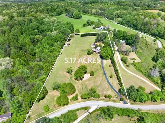 270 Boyd Wood Road, Clarkesville, GA 30523