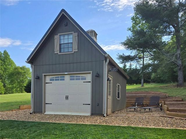 270 Boyd Wood Road, Clarkesville, GA 30523
