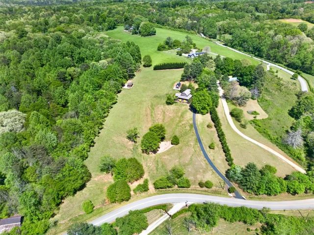 270 Boyd Wood Road, Clarkesville, GA 30523